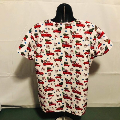 Gabby Brooke Women’s Size Large Red Truck Gnome Snowman Christmas Scrub Top - Picture 16 of 24