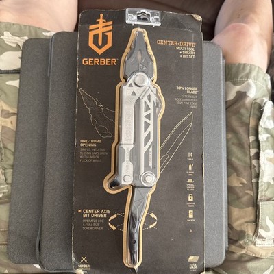 NEW Gerber 31-003074N CENTER-DRIVE 14 FUNCTION MULTI TOOL PLIERS KNIFE & SHEATH