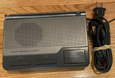 Radio Shack 12-240 Weather Alert Weatheradio Three-Channel Radio Tested, Works 