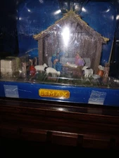 Lemax 2013 Christmas Village Accessory Nativity Scene Lighted Table Accent