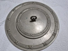 VINTAGE METAL SILVERASHTRAY WITH LID