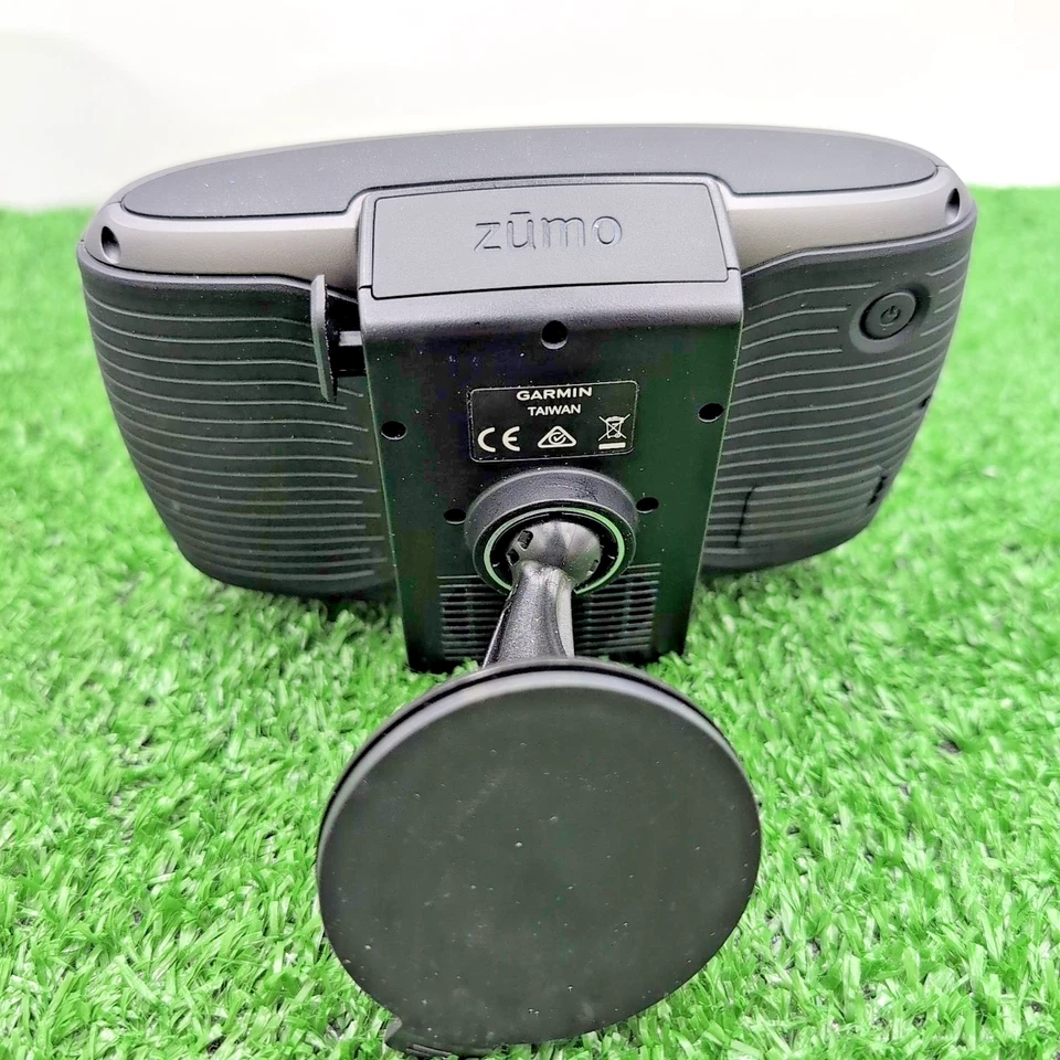 Garmin Zumo 590LM GPS Navigation Lifetime Maps Motorcycle / Harley - Tested - Image 3 of 4