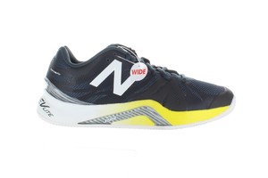 dark green tennis shoes