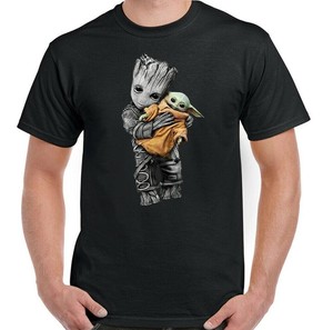 Gildan-Baby-Groot-Hug-Baby-Yoda-Mandalorian-2020-Black-T-Shirt-Cotton-S-5XL