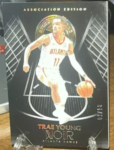 2019 Noir Trae Young #46 HOLO GOLD 01/10 Association Edition;