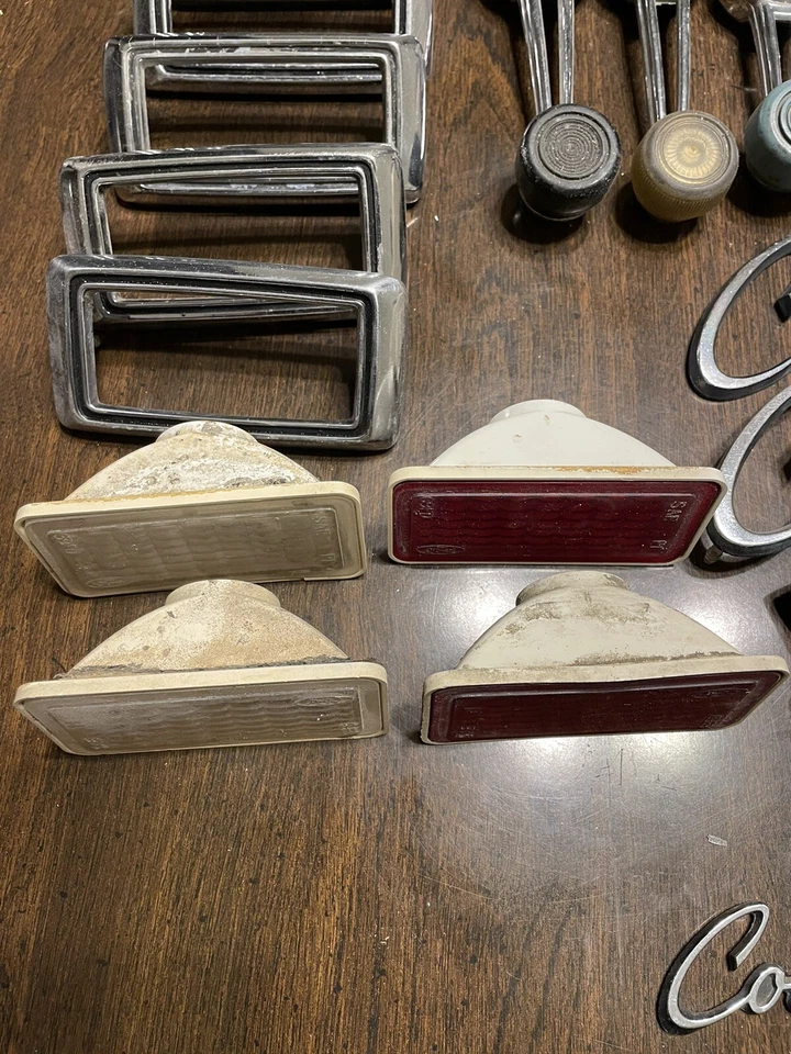 1969-1970 Mercury Cougar различные детали линзы ободки оконные рукоятки эмблемы - Изображение 2 из 4