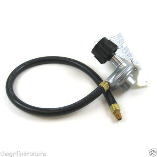 Weber 21" Hose and Regulator with 1/8" NPT Male Thread with QCC1 Connector End - Photo 1 sur 1