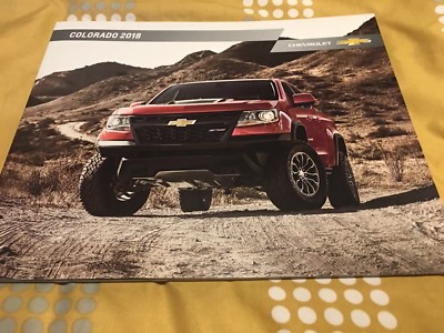 2018 CHEVY COLORADO 44-page Original Sales Brochure