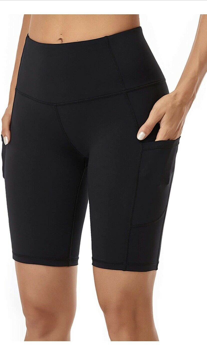 Yoga Shorts With Side Pockets