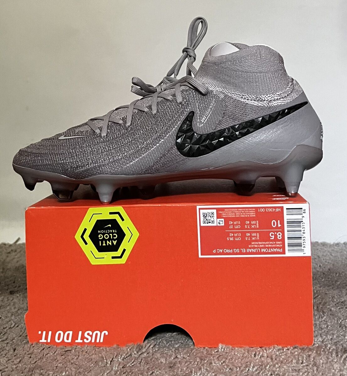 NEW RARE Size 8.5M- Nike Phantom Luna 2 Elite SG PRO AC Grey NEW RARE Size 8.5M- Nike Phantom Luna 2 Elite SG PRO AC Grey