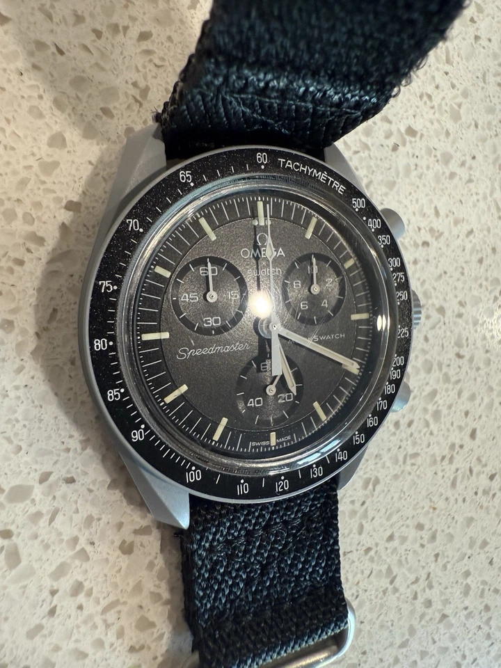 Swatch x Omega Bioceramic MoonSwatch Mission To Moon Watch Pre Owned with Box - Image 3 of 4