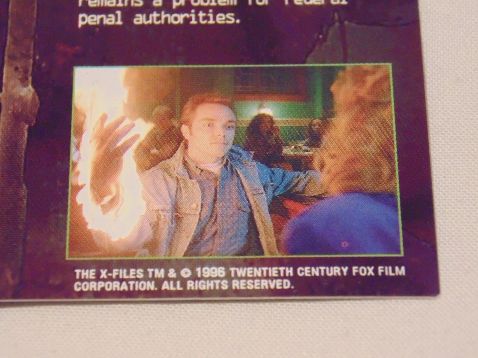 The X-Files Trading Card #42 Cecil L’Ively – Premium Season 1 By Topps 1995 Used - Image 4 of 4