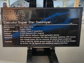 LEGO Star Wars 10221 Super Star Destroyer & Extra Minifigs & Falcon Manual As Is