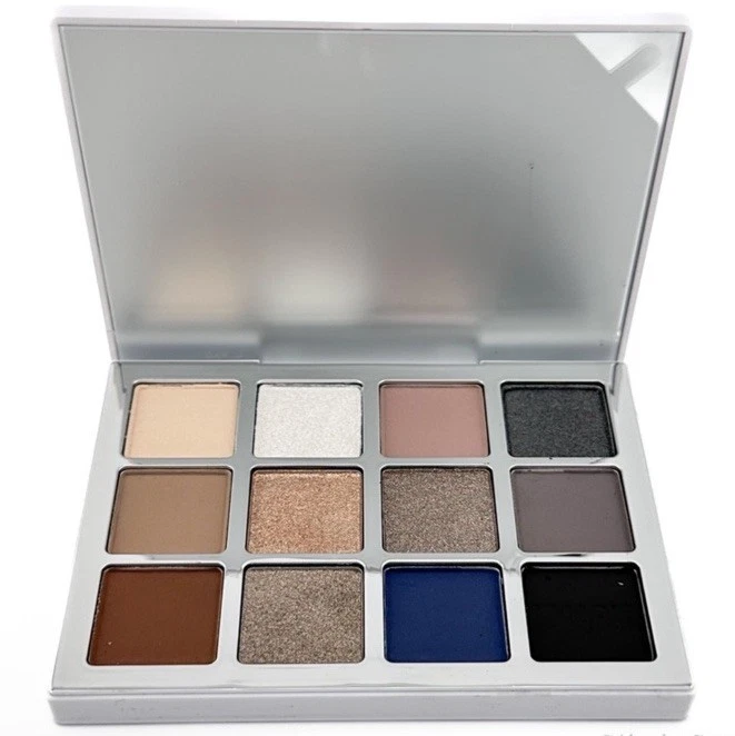 MAKEUP BY MARIO Moonlight Ethereal Eyes Eyeshadow Palette Limited Edition - Image 3 of 4