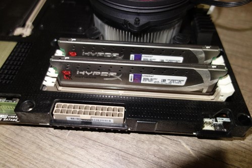 Asus SaberTooth P67 Motherboard w/ I5-2400 3.1GHz & 8GB Mem Cooler I/O Shield - Afbeelding 3 van 6