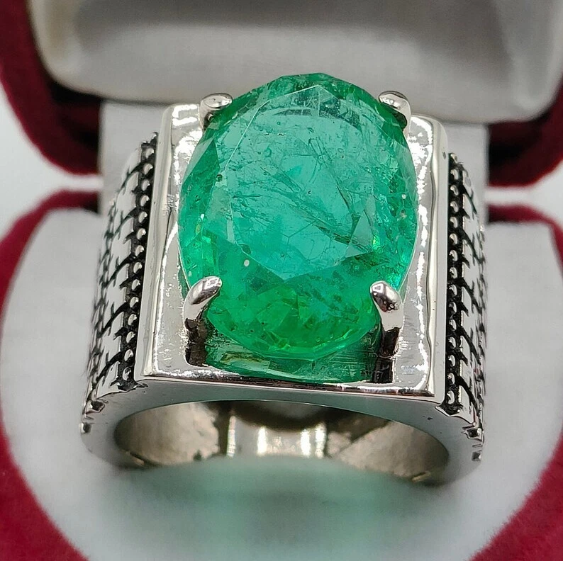 Rare Square shape Fluorite Natural Green Emerald Ring Sterling Silver 925 - Image 4 of 4