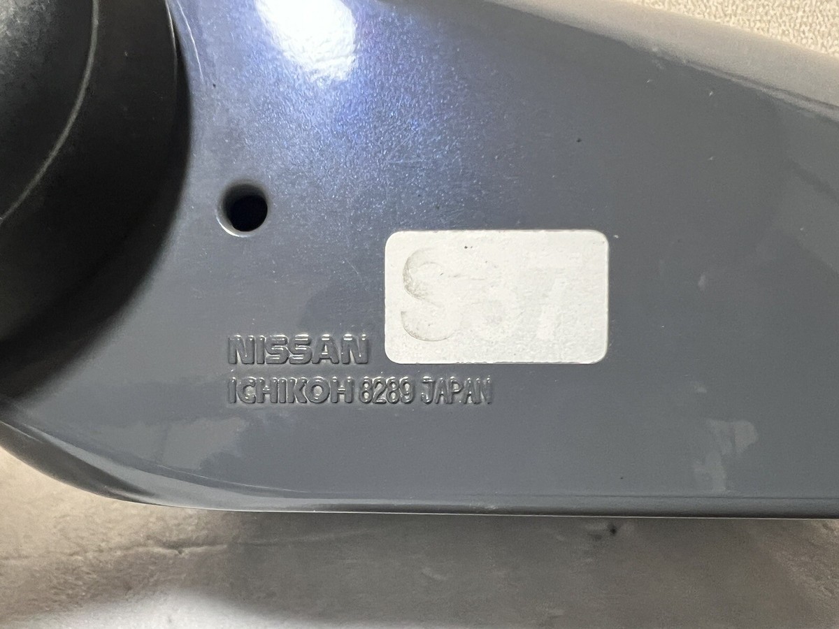 Nissan Cube Z12 Genuine Left Side Door Mirror 5 Pin ICHIKOH Nissan Cube Z12 Genuine Left Side Door Mirror 5 Pin ICHIKOH