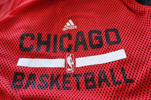 ADIDAS NBA CANOTTA BASKET CHICAGO BULLS T-SHIRT UOMO XS SPORT DOUBLE FACE - Imagen 9 de 12
