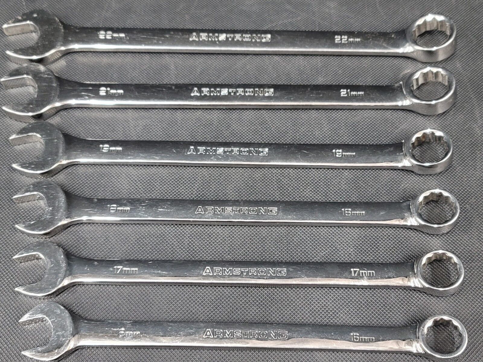 Picture 9 of 19