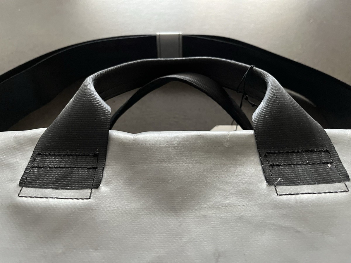 FREITAG フライターグ　moss シルバー FREITAG フライターグ moss シルバー ファッション メンズ バッグ