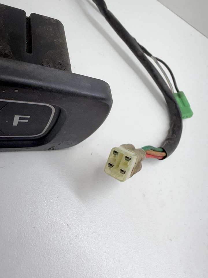 Yamaha WaveRunner 3 III GP 1994 calibre 700 medidor pantalla de tablero Foto 2 de 4