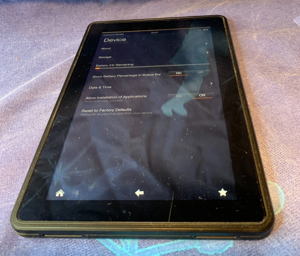 Amazon D01400 Kindle Fire (1st Generation) Android Tablet - FAULTY - Image 2 of 4