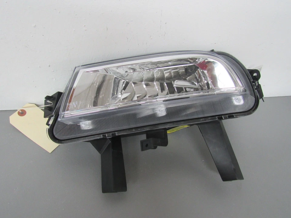 Luz antiniebla izquierda Buick Lacrosse 2014-2015-2016 mercado de accesorios Foto 3 de 4