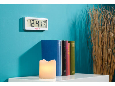 funkuhr grosse anzeige