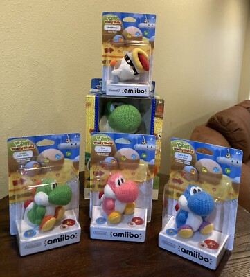 Amiibo Mega Yarn Yoshi, Yarn Poochy, Green, Blue, Pink Yarn Yoshi, Set of 5, NEW