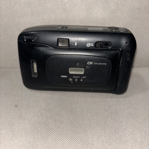 Polaroid 3000AF Point Shoot Film Camera 35mm Panoramic Autofocus Eye Reduction - Picture 2 of 5