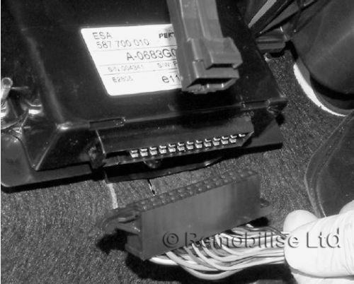 LDV Maxus ESA Repairs FULL RELAY replacement NOT one Relay ALL 3 Dual Relays - Picture 3 of 7