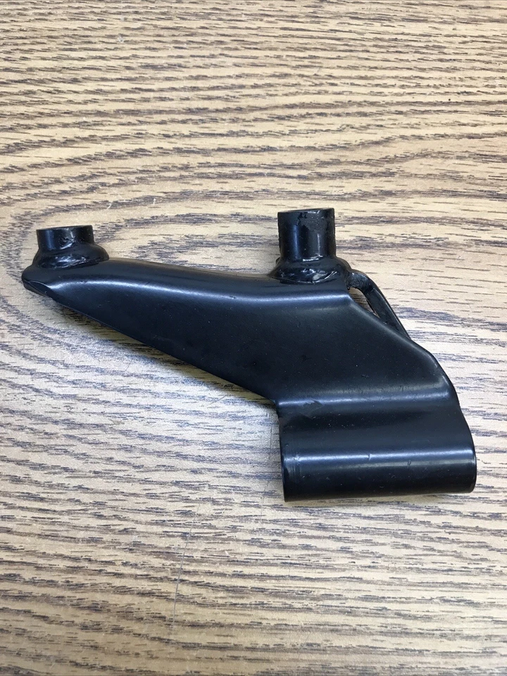 HONDA SHADOW VLX VT600 1988-2007, SUSPENSIÓN MOTOR TRASERO PARTE # 50178-MR1-000 Foto 3 de 4