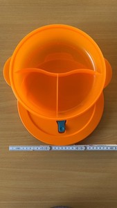 Tupperware Mikrowelle MicroTup/CrystalWave Menüteller mit Ventil orange