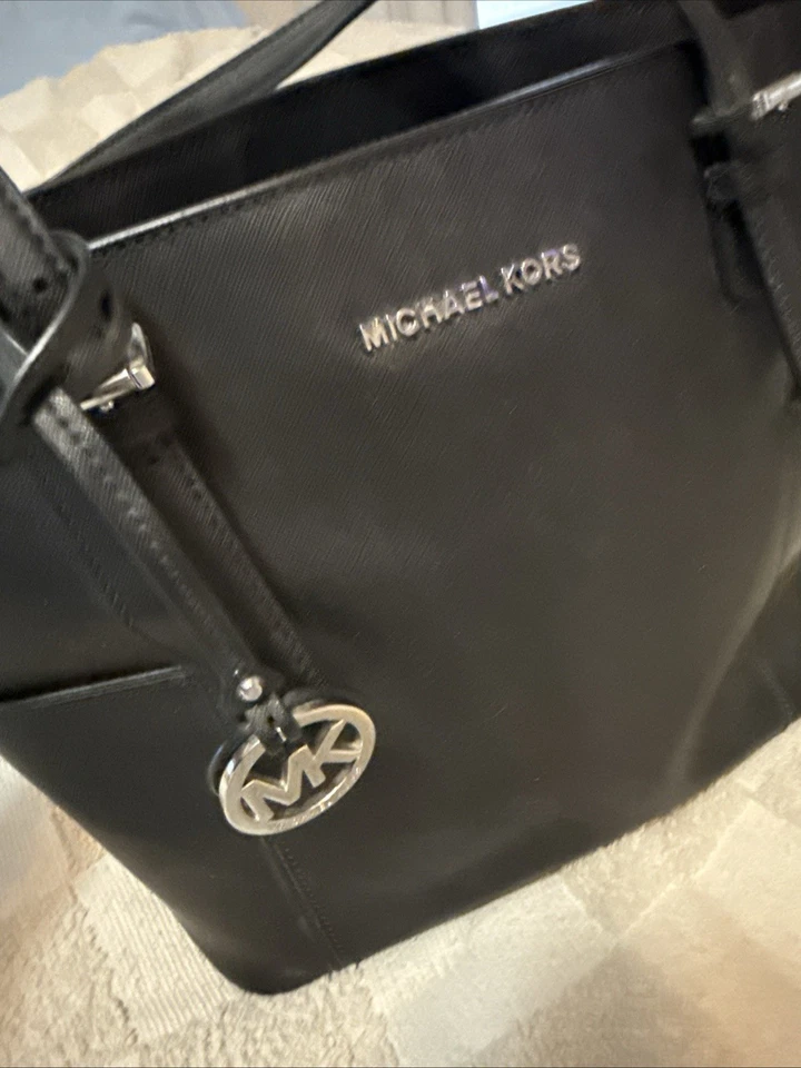 Michael Kors Black Shoulder Bag - Image 2 of 4