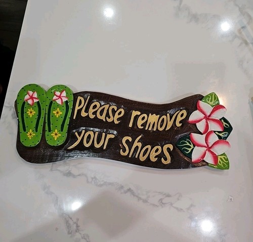 Hand Carved & Painted Wood Sign~Please Remove Your Shoes~Green Flip Flops 15.5" 