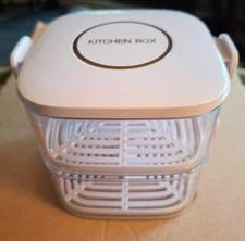 Storage Containers Hard Plastic With Snap On Lids Set of 2  4x4" Spices Fruit