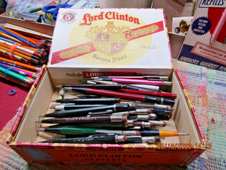 VINTAGE LOT OF 78 ADV/NON "AUTOPOINT" MECHANICAL PENCILS W/CIGAR BOX !!