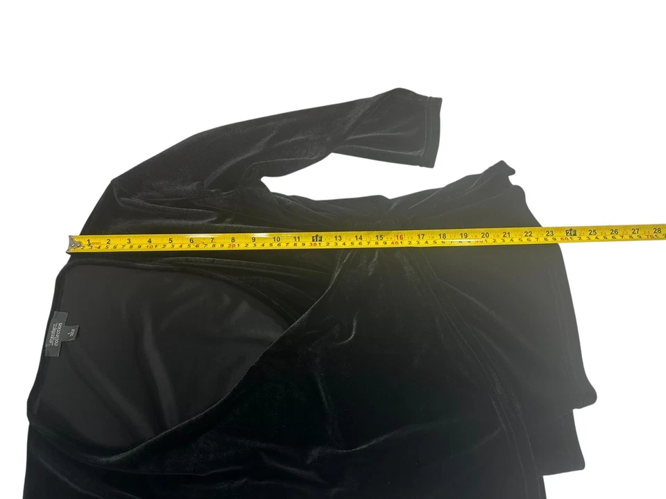 Dressbarn Faux Wrap Velvet Top Womens L Retro Gala Holiday Party Classic Elegant - Image 4 of 4