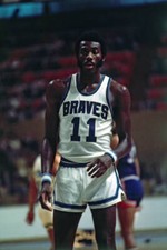 Bob Mcadoo Of The Buffalo Braves Looks On 1974 OLD PHOTO