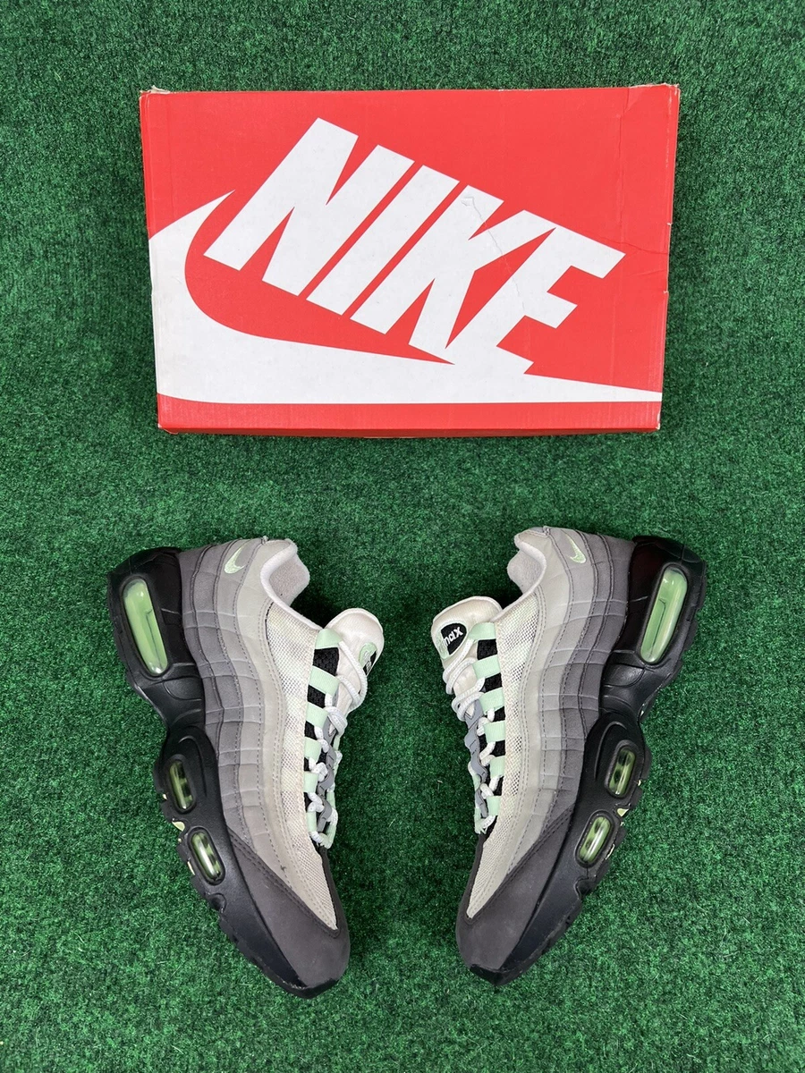 Nike Air Max 95 OG Fresh Mint Grey Size 8