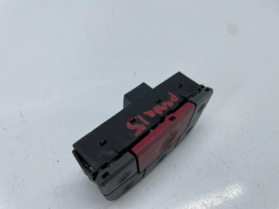 PANEL INTERRUPTOR PELIGRO INTERIOR FIAT PANDA MK2 735357113 03-2011🌟 Foto 4 de 4