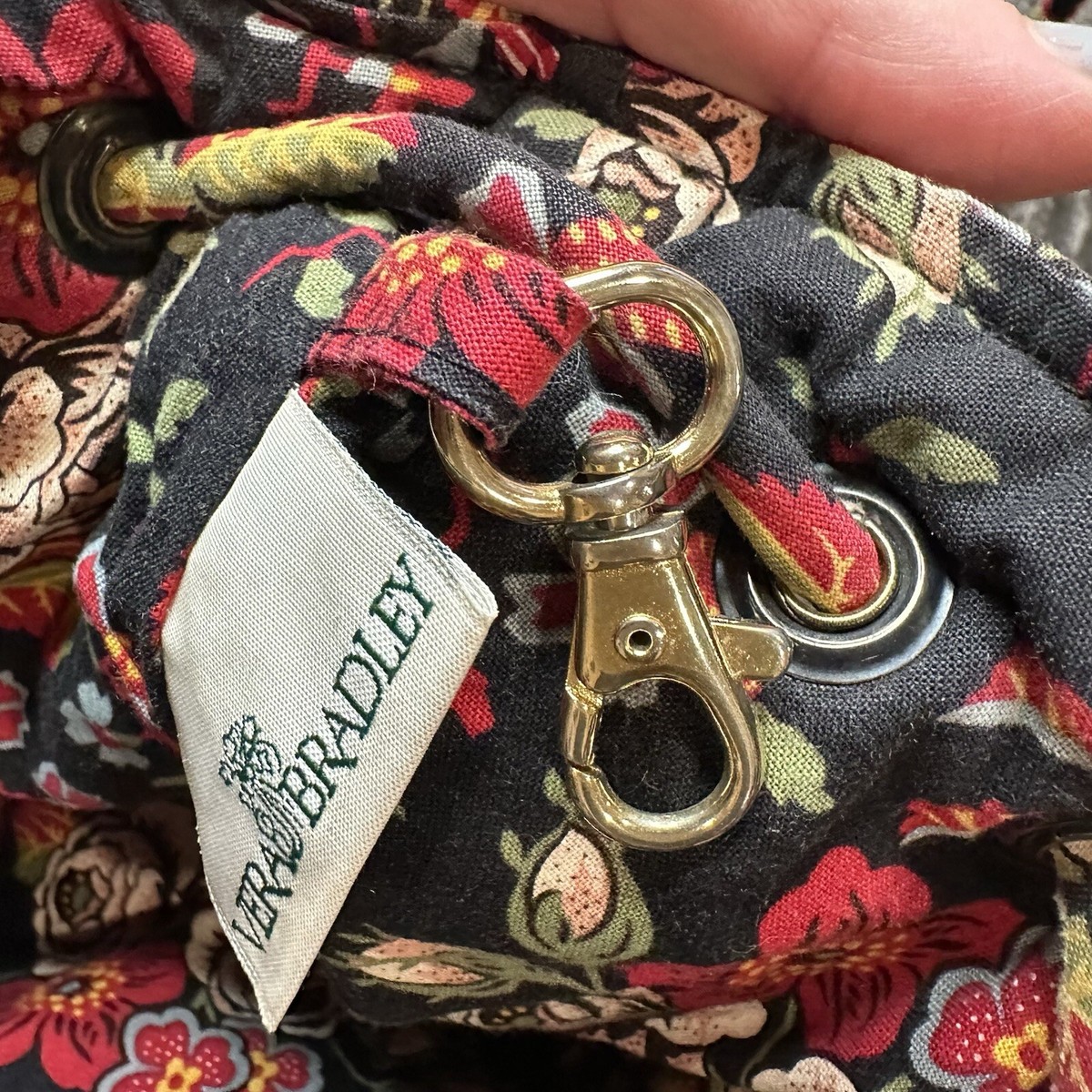 Vera Bradley Classic Clasp Quilted Floral Drawstring Backpack - NEVER USED! Original Drawstring Backpack - Cotton | Vera Bradley main image 2