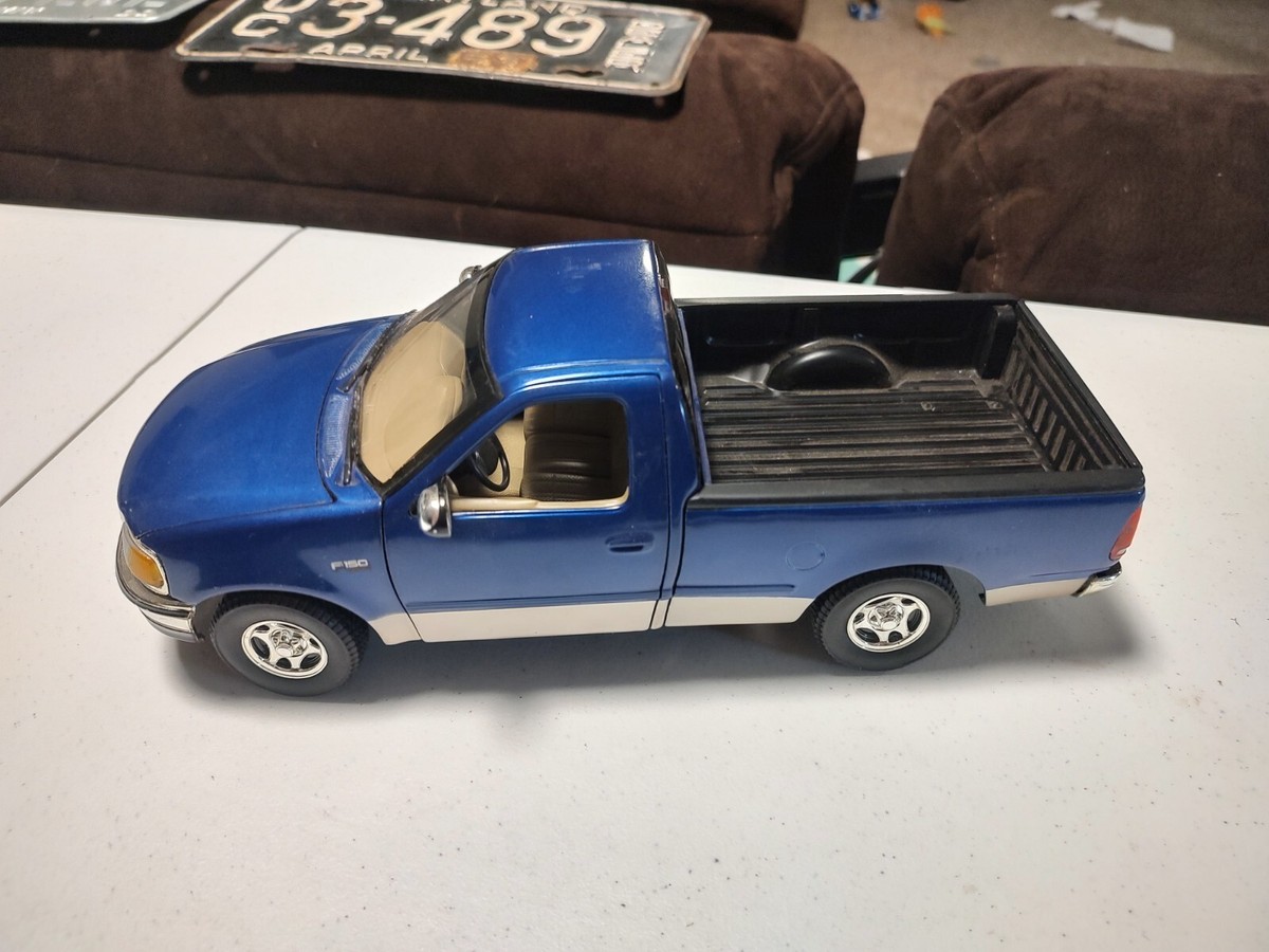 Ertlアーテル/'97 Fordフォード F150 XLT 1/18 絶版 🇺🇸🇺🇸Ertl American Muscle 1997 Ford F-150 XLT Pickup