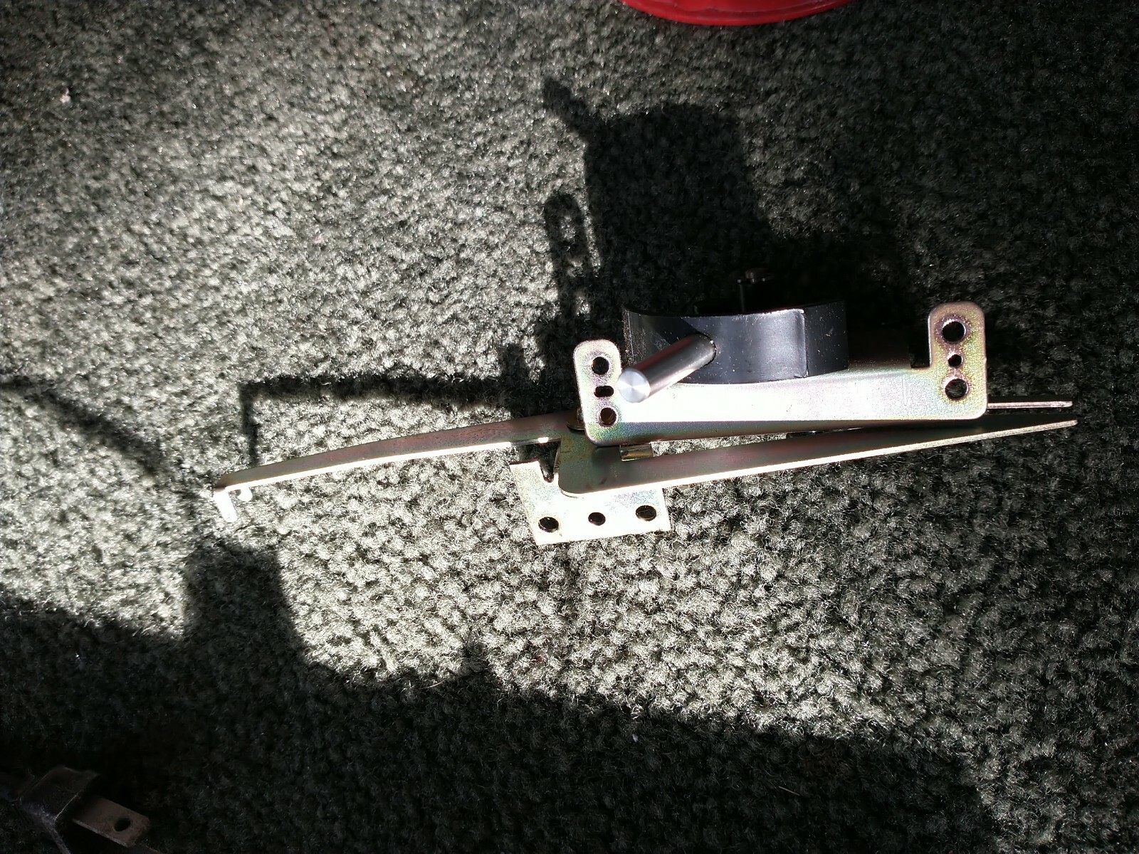 Pioneer PL-112D Turntable Parts - 33 45 RPM Arm Shaft Assembly