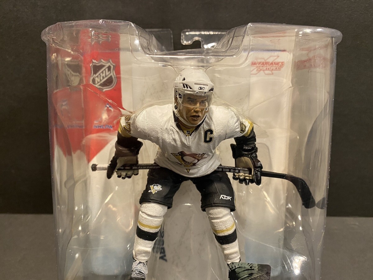 McFarlane NHL Series 16 SIDNEY CROSBY Pittsburgh Penguins Figure  