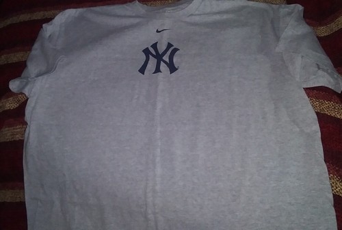 New York Yankees Shirt Mens XL Gray Nike Short Sleeve Center Swoosh MLB 2 Sided - Picture 3 of 4