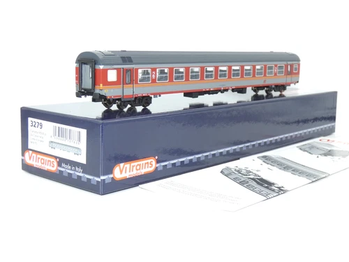 Vitrains 3279 Passenger Car FS Livery MDVE II ^ Class with Lighting