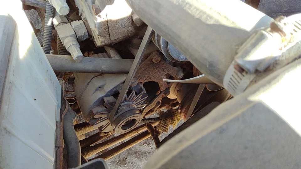 Jeep Grand Wagoneer 1984 juego de soportes de montaje para alternador OEM Foto 2 de 2