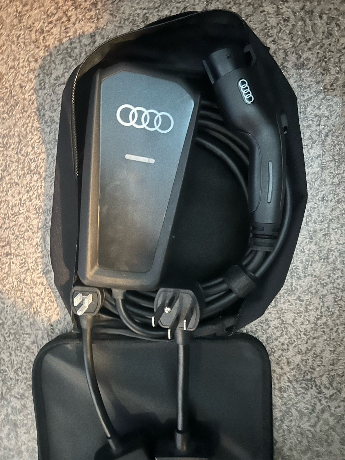 AUDI  ETRON A3/ Q4 /Q5 EV CHARGER 120V 220V NEMA 5-15 14-50 CHARGING CABLE OEM