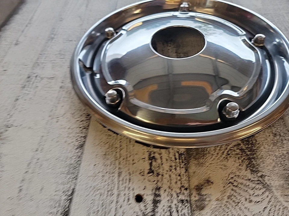 67-72 69 70 71 Chevy GMC Truck C10 K10 K5 Blazer 4x4 P01 15” Hubcap Wheel Cover - Image 4 of 4